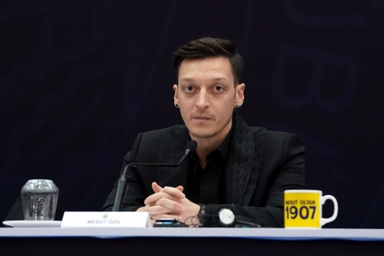 Mesut &Ouml;zil'den Fenerbah&ccedil;e a&ccedil;ıklaması
