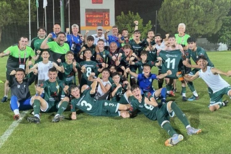 Bursaspor U15 T&uuml;rkiye ikincisi