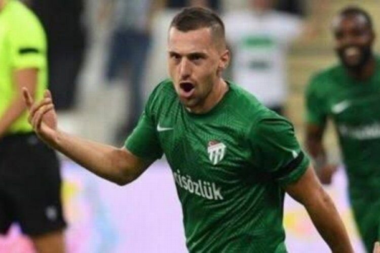 Burak Altıparmak'ın yeni takımı belli oldu