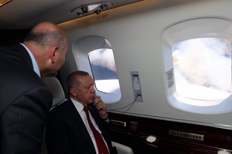 Cumhurbaşkanı Erdoğan yangın b&ouml;lgesini havadan inceledi