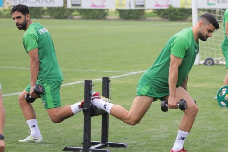 Konyaspor, kuvvet antrenmanı yaptı