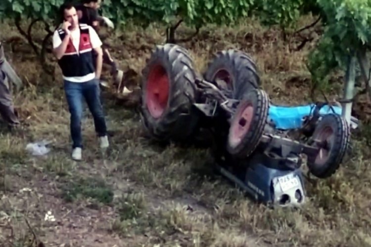 Trakt&ouml;r&uuml;n altında kalan vatandaş hayatını kaybetti