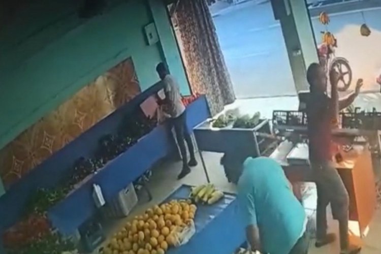 Alacak- verecek kavgasında silahlar konuştu: 1 yaralı