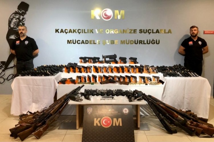 Bursa tarihinin en b&uuml;y&uuml;k ka&ccedil;ak silah operasyonu&nbsp;