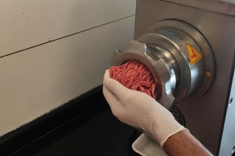 Kurbanlık kampanyalarına marketlerden tepki