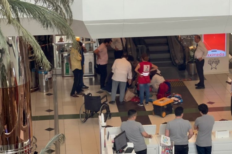 AVM'de kalp krizi ge&ccedil;irdi