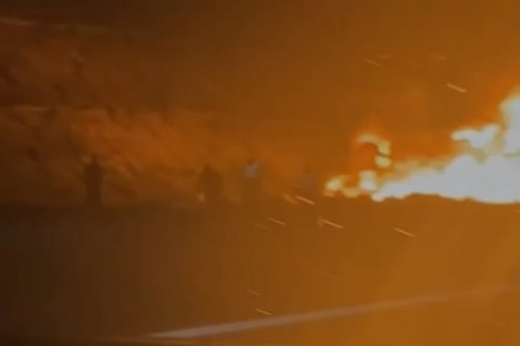 Ankara'da iplik yüklü TIR, alev topuna döndü 