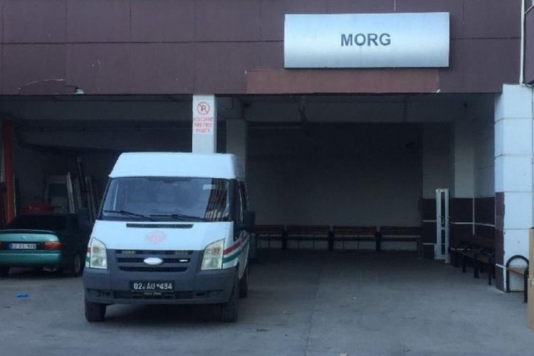 Beton karma makinesine d&uuml;şen iş&ccedil;i feci şekilde can verdi