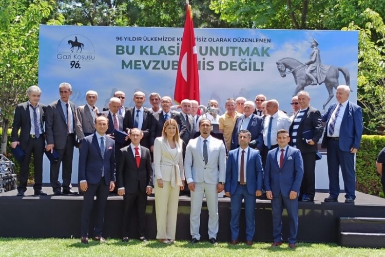 96. Gazi Koşusu'nun basın toplantısı d&uuml;zenlendi