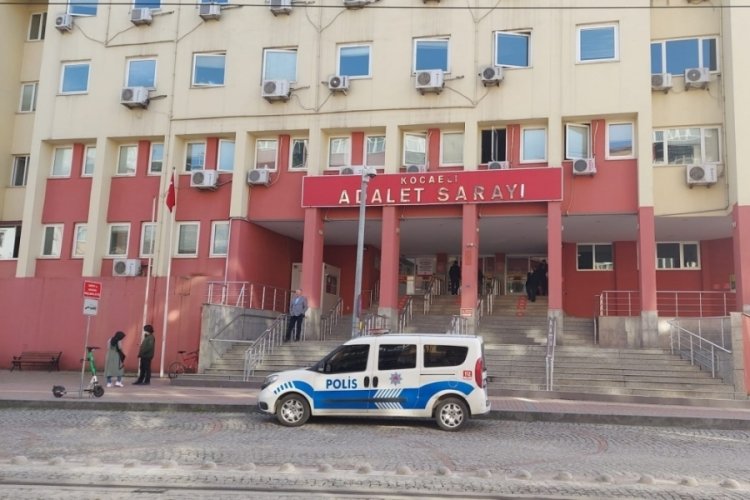 Uyuşturucu operasyonunda, d&ouml;vme yaptırırken yakalandı
