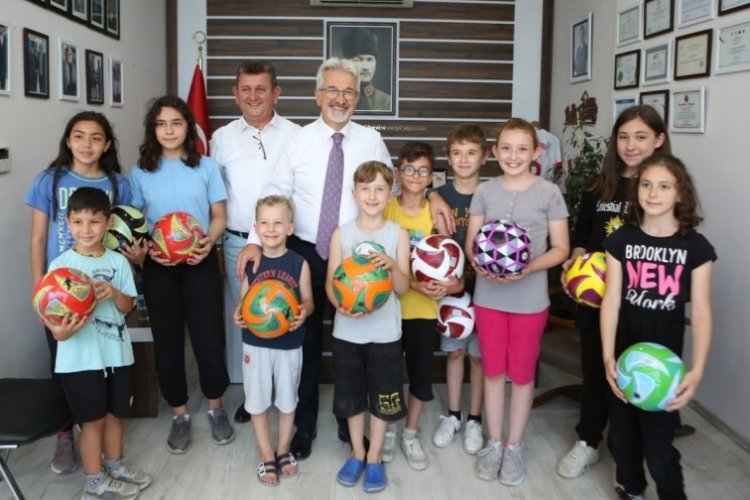 Bursa'da Başkan Erdem vatandaşı dinledi