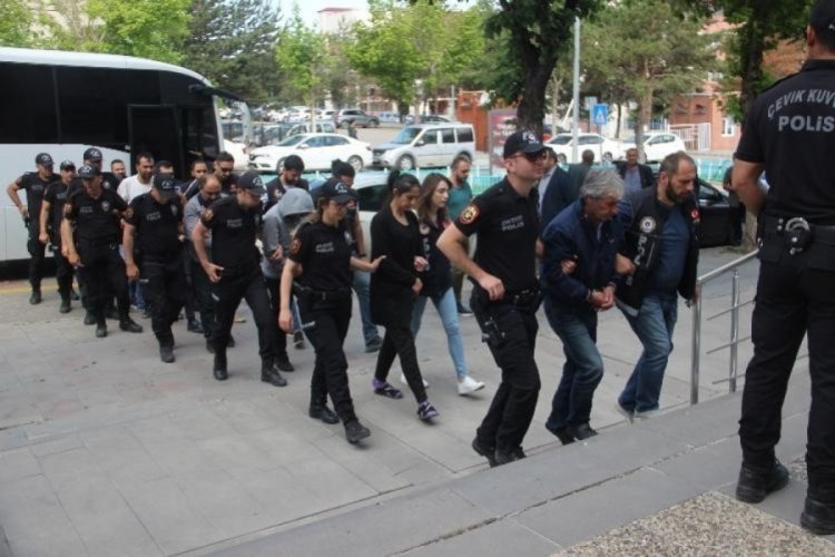 'Torba Patlatma Operasyonu'nda 8 ş&uuml;pheli tutuklandı
