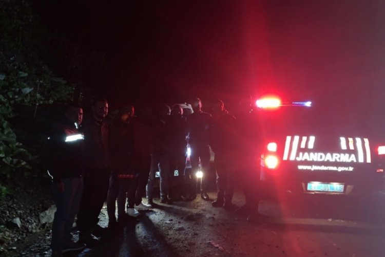 Haber alınamıyordu, ara&ccedil;ları ile &ccedil;amura saplanmış halde bulundular
