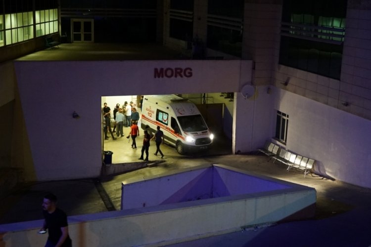 2 kişiyi &ouml;ld&uuml;ren, 3 kişiyi ağır yaralayan zanlı yakalandı