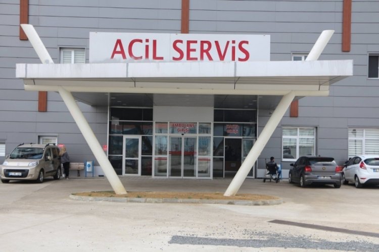 Dezenfektanı su sandı, i&ccedil;ince hastanelik oldu