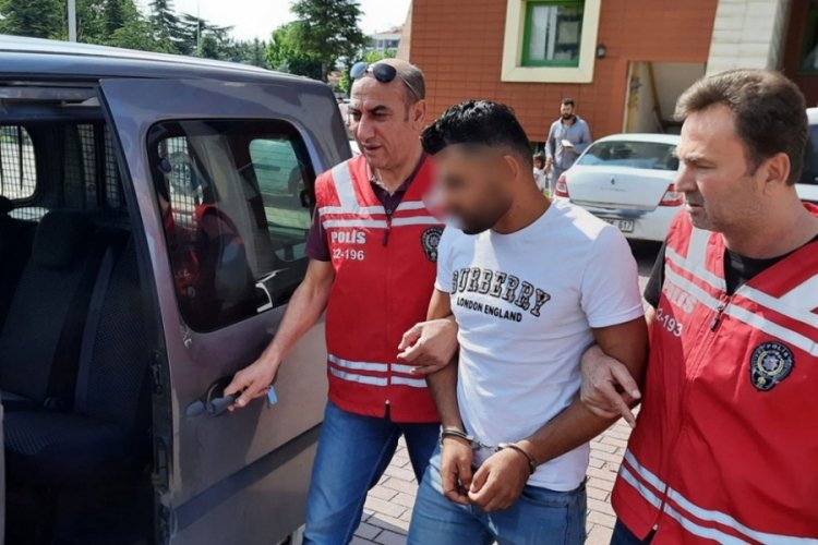 'Polis' yalanıyla 600 bin lira dolandırdı, Antalya'da bulundu