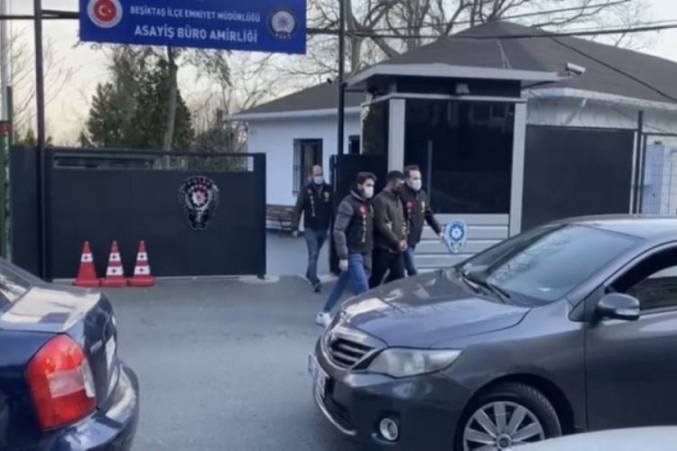 Şakalaşıyormuş gibi yapıp bacaklarından vurdu