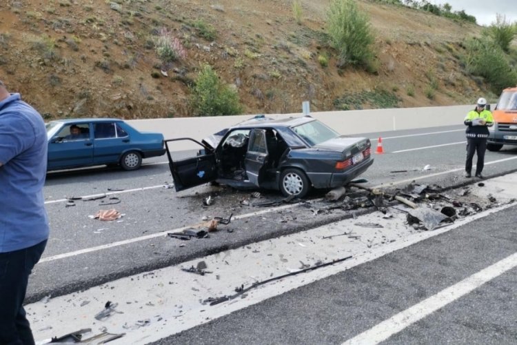 &Ccedil;ankırı'da feci kaza: 1 &ouml;l&uuml;, 6 yaralı