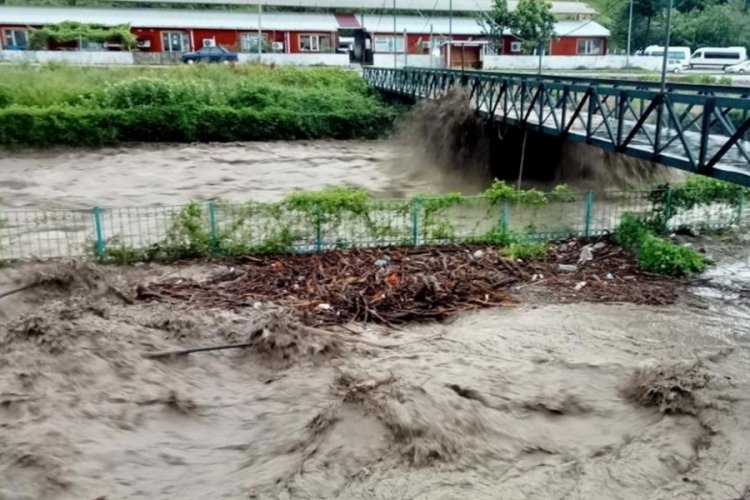 AFAD'dan uyarı: Alt katta oturanlar &uuml;st katlara &ccedil;ıksın