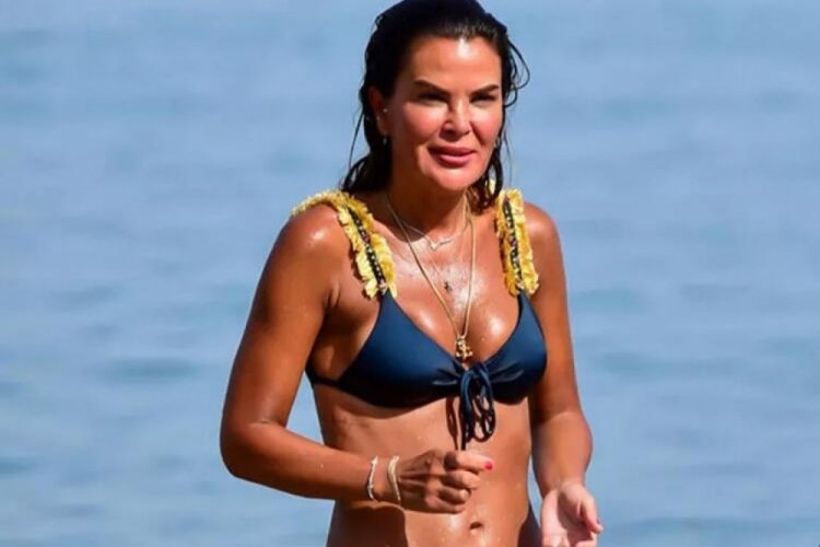 &Ouml;zlem Yıldız fiziğiyle gen&ccedil; mankenlere taş &ccedil;ıkardı!