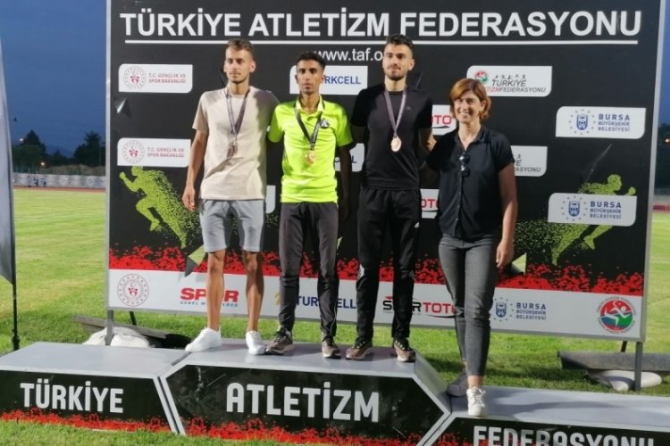 Karslı atlet T&uuml;rkiye Şampiyonu oldu
