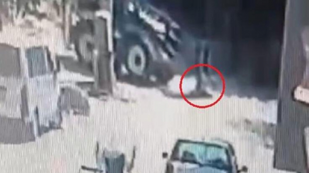 Diyarbakır'da bir kadın iş makinesinin altında kalarak hayatını kaybetti