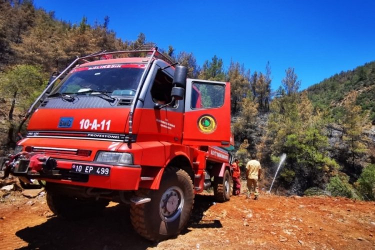 Marmaris yangınının ardından soğutma &ccedil;alışmaları devam ediyor