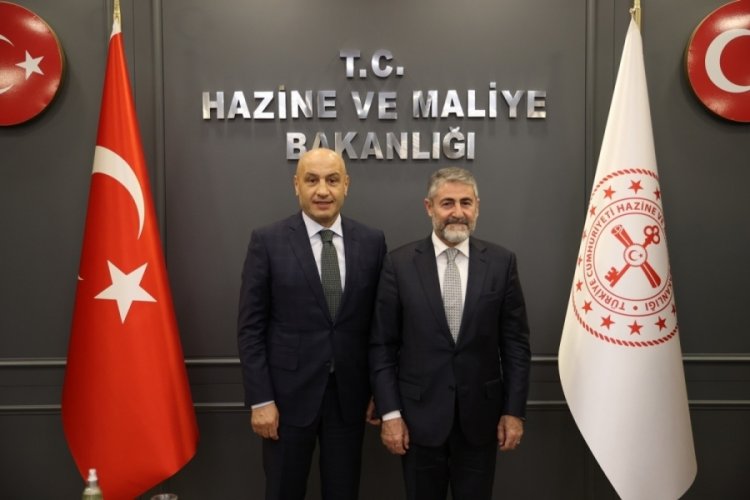 Ekonomi Bakanı Nebati, TİM Başkanı Mustafa G&uuml;ltepe ile g&ouml;r&uuml;şt&uuml;