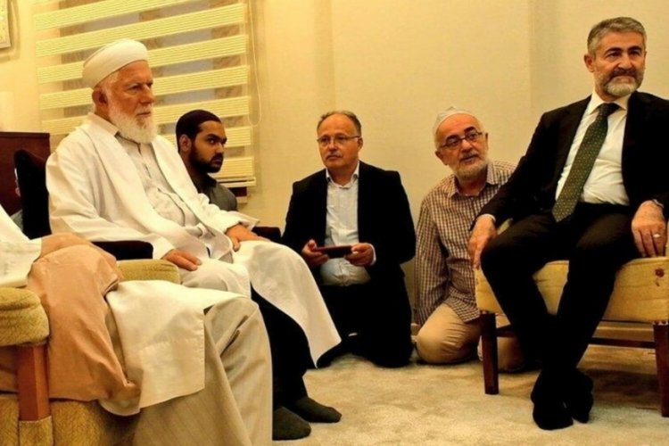 İsmailağa cemaatine Bakan Nebati'den  ziyaret