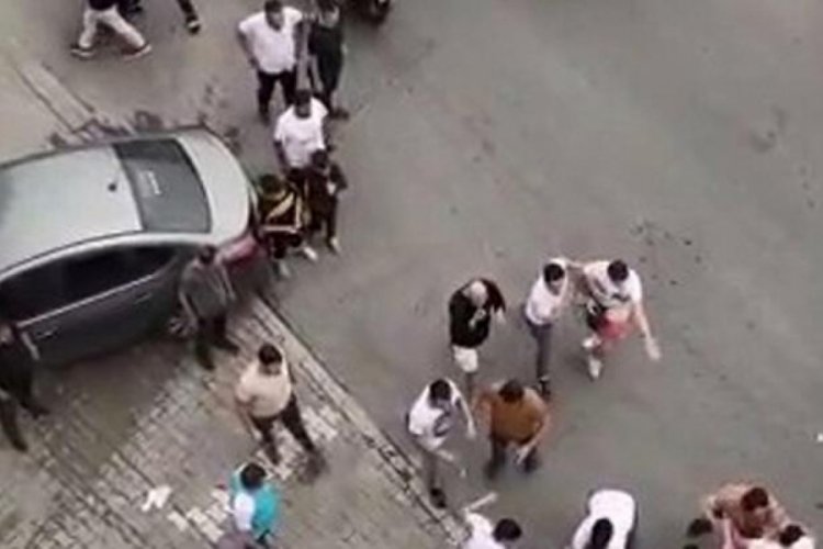 İstanbulda 'yol verme' kavgası