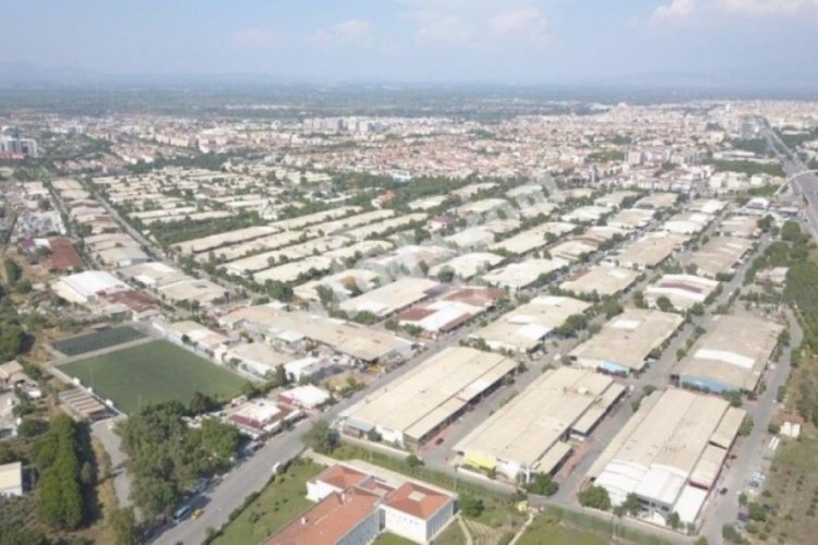 Manisa'da &ccedil;evre kirliliğine neden olan firmanın faaliyetleri durduruldu