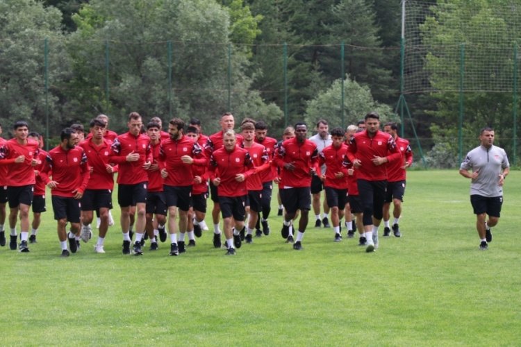 Sivasspor'un Bolu kampı başladı