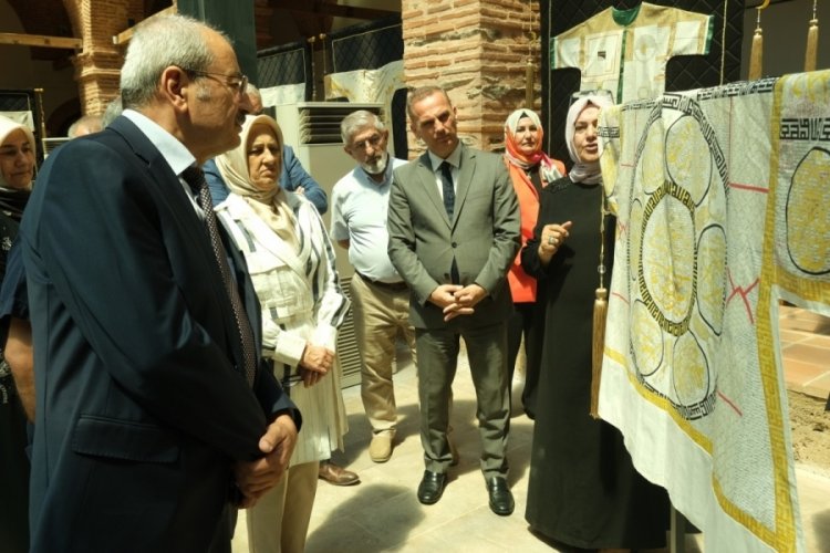 Bursa'da padişahların manevi zırhı: Dualı g&ouml;mlekler