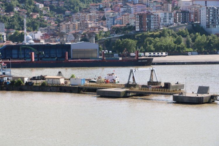 Ukrayna'dan &ccedil;ıkan gemi, Zonguldak'a ulaştı