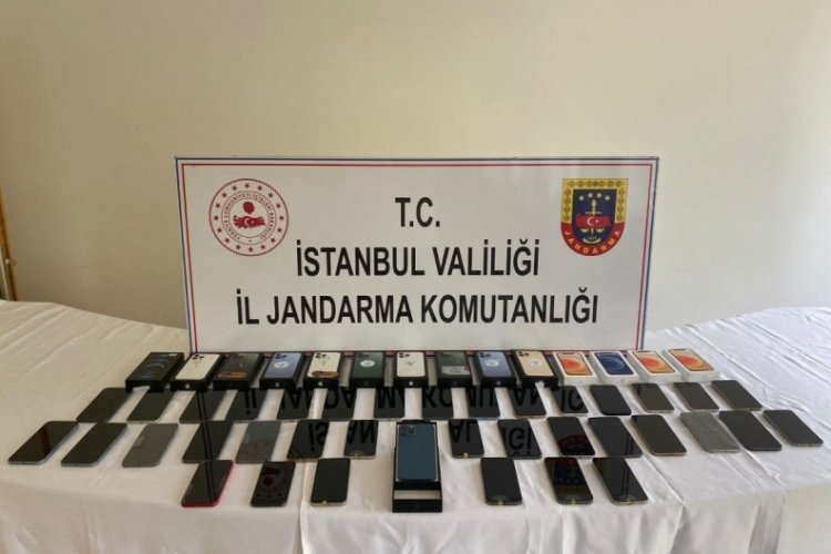 Jandarma'nın ka&ccedil;ak cep telefonu operasyonunda 5 g&ouml;zaltı