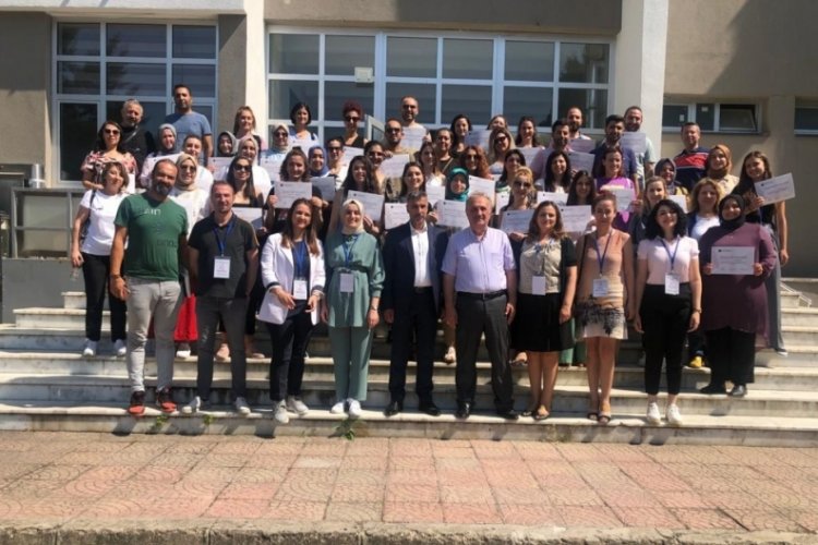 Bursa'da &ouml;ğretmenlere dijital oyun destekli arg&uuml;mantasyon eğitimi
