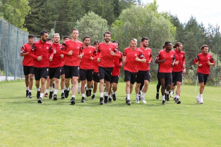 Sivasspor, hazırlıklarına devam ediyor