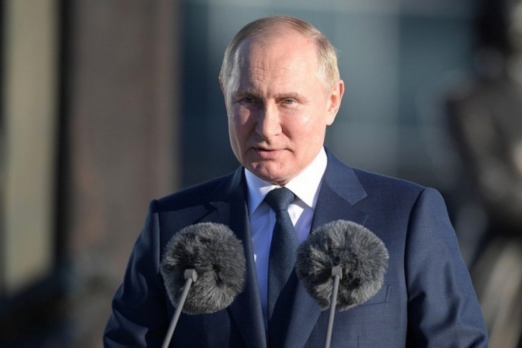 Putin: Batı kendini tuzağa düşürdü