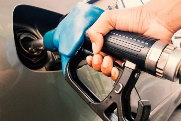 Benzine ve otogaza indirim yolda