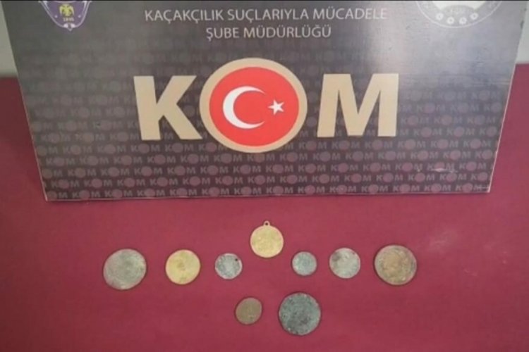 İzmir'de tarihi eser operasyonu