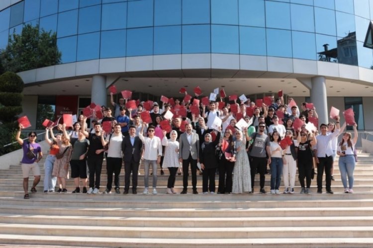 Geleceğin diplomatları Bursa G&uuml;rsu'dan yetişiyor