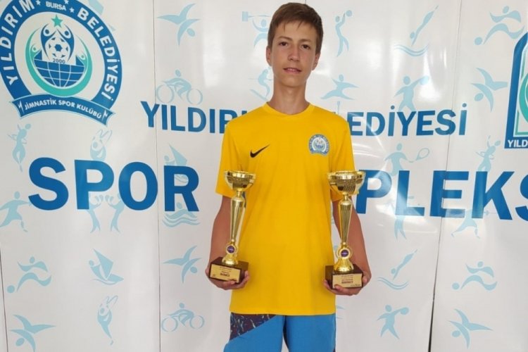 Başkan Oktay Yılmaz milli sporcuyu ağırladı