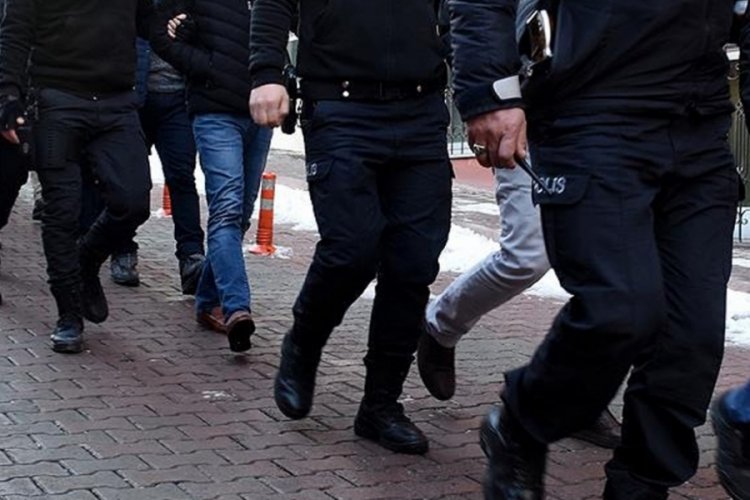 Su&ccedil; &ouml;rg&uuml;tlerine y&ouml;nelik operasyon: 14 g&ouml;zaltı