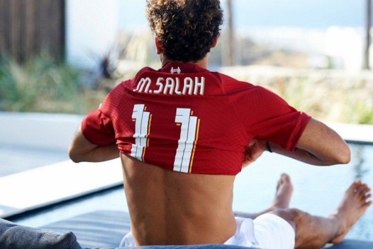 Mohammed Salah, 2025'e kadar Liverpool'da