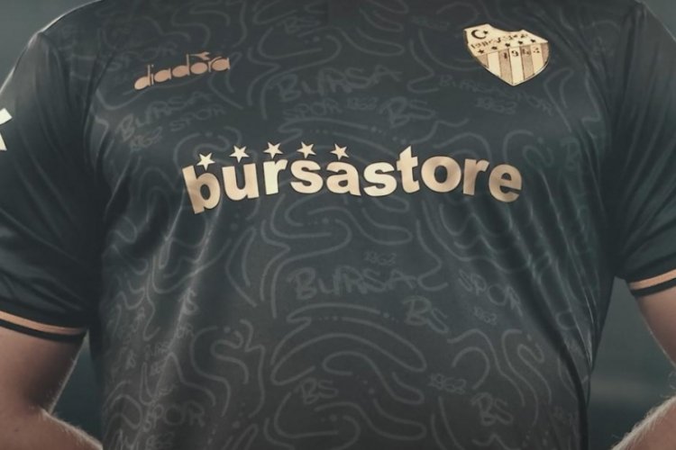 Bursaspor, &ouml;zel seri ''Yadig&acirc;r'' formalarını a&ccedil;ık arttırmayla satacak