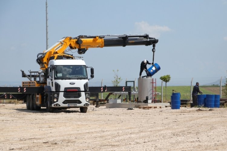 R&uuml;yasının izinden gidip petrol buldu