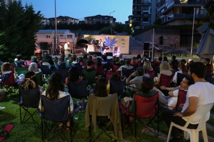 Bursa Nil&uuml;fer Caz Festivali'nde keyifli gece