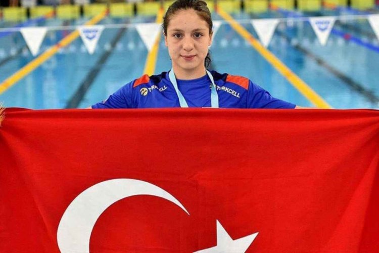 Milli y&uuml;z&uuml;c&uuml; Merve Tuncel tarih yazdı