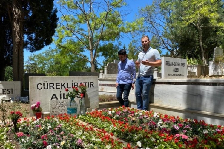 C&uuml;neyt Arkın'ın mezarı boş bırakılmıyor