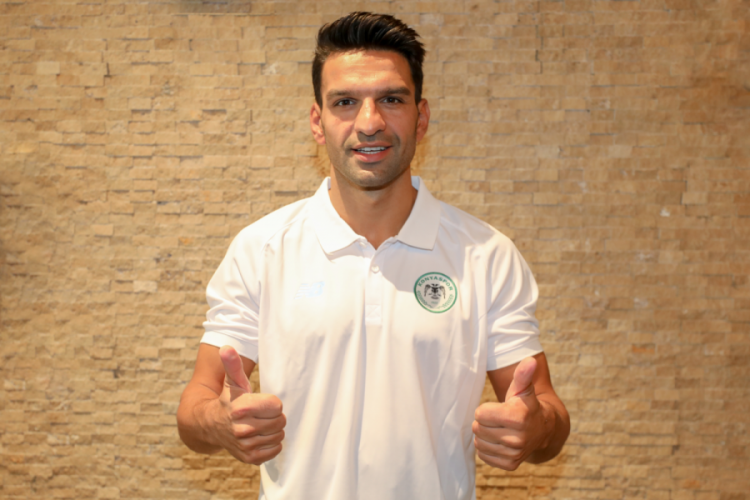 Konyaspor, Muhammet Demir'i kadrosuna kattı
